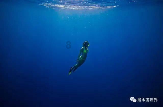 怎样让女生对自己产生第六感?游戏画面